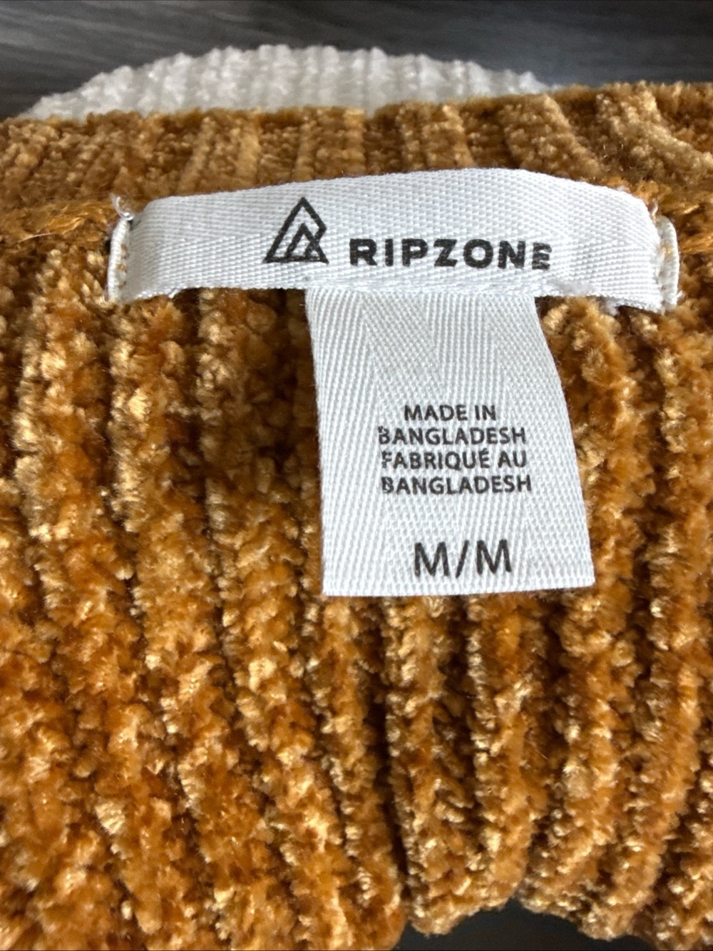 Ripzone Colorblock Chevron Crewneck soft knit Sweater - Mustard, White, Black M - Picture 10 of 11